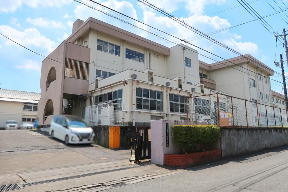 Land for Sale in Hachioji, Tokyo - 101.34 sqm Plot - Thumbnail 3