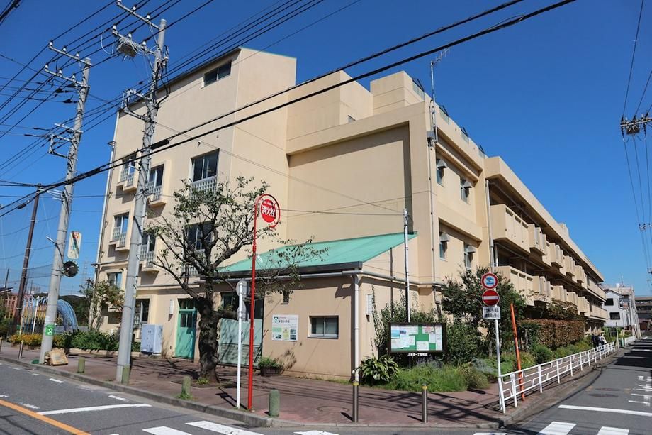 6LDK+S Renovated House in Tsurumi, Yokohama - 147m2 - Thumbnail 3