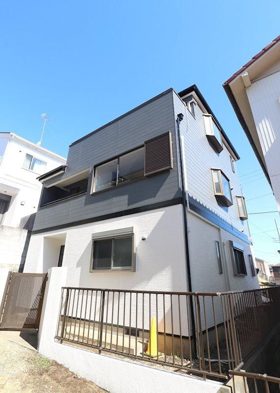 6LDK+S Renovated House in Tsurumi, Yokohama - 147m2 - Thumbnail 2