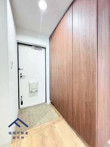 2LDK Apartment in Chuo-ku, Fukuoka for Sale - Thumbnail 3