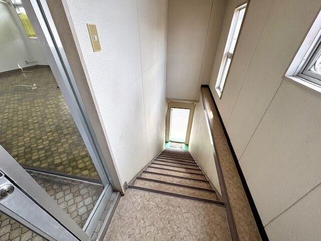 Steel-Framed 2K Property in Fukushima City with Large Lot - Thumbnail 2