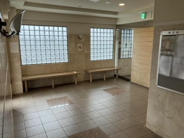 3LDK South-Facing Apartment in Sendai, Miyagi - 73.25m² - Thumbnail 2