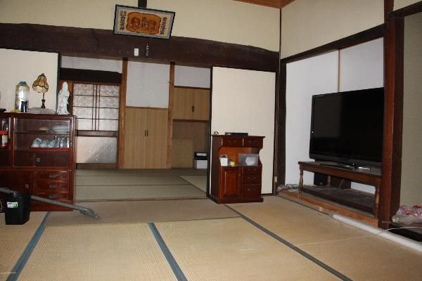 7DK House for Sale in Chikusa-cho, Shiso City - 169 sqm - Thumbnail 4