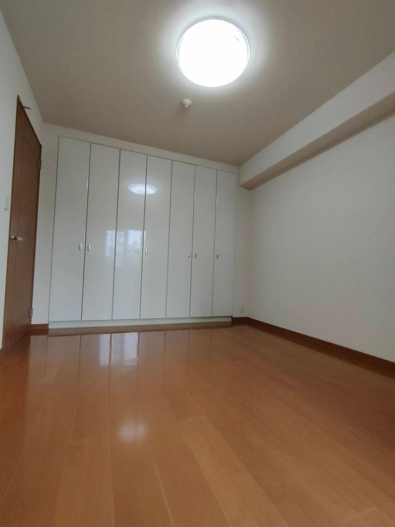 3LDK Apartment for Sale in Saga City, Saga Prefecture - Thumbnail 3