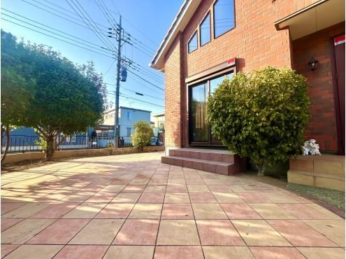 2LDK Detached House for Sale in Ryugasaki, Ibaraki - 224m² - Thumbnail 3