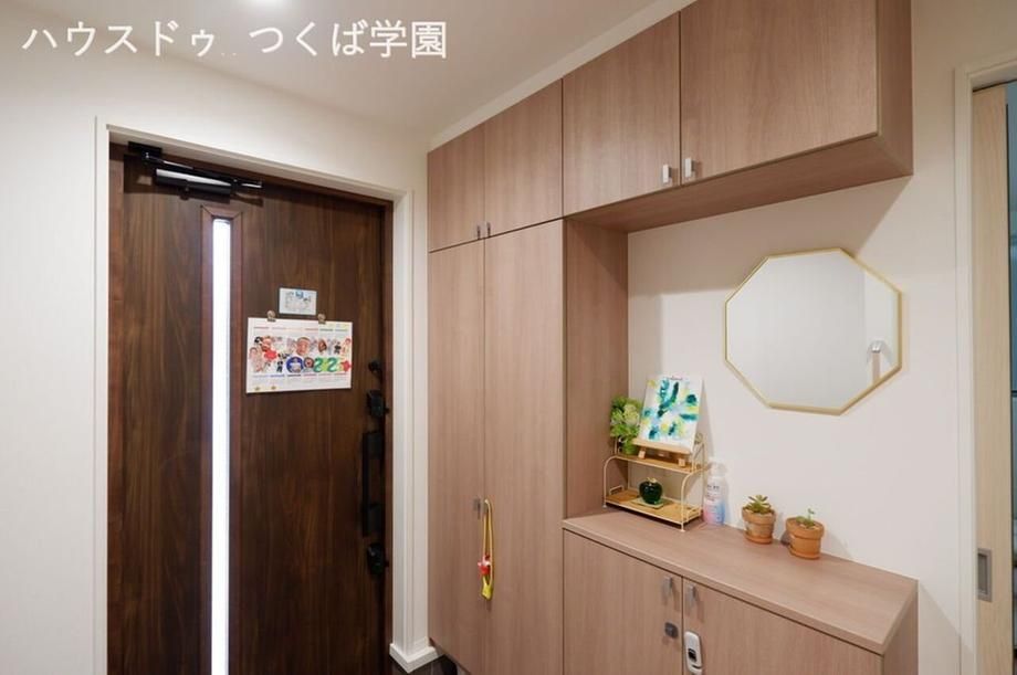 Modern 3LDK House with Solar Panels in Tsuchiura, Ibaraki - Thumbnail 2