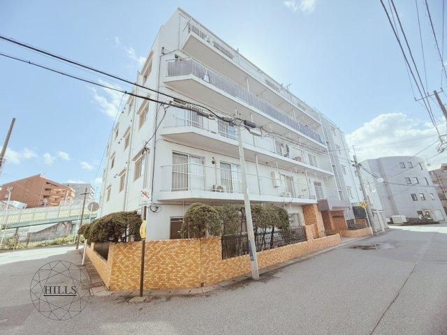 3LDK Condo for Sale in Minamikashiwa, Kashiwa - 3 Min Walk to Station - Image 1