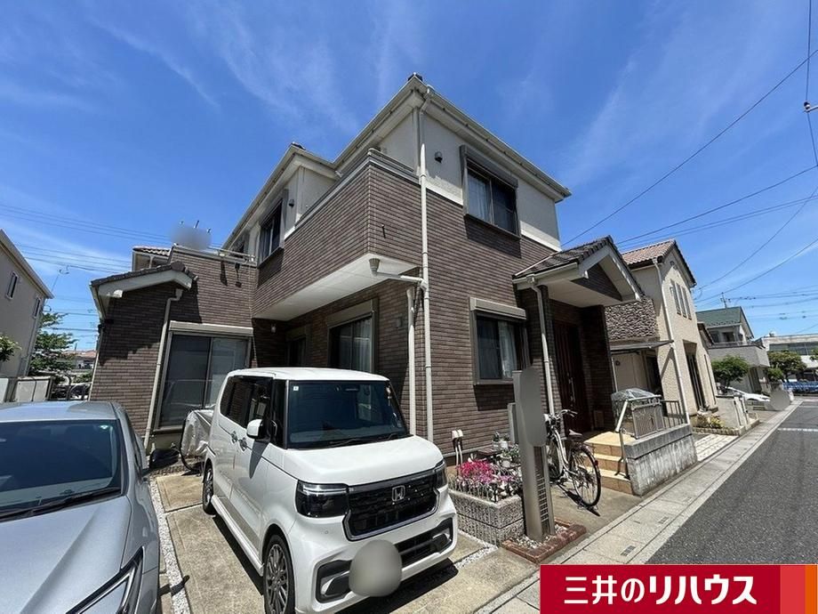 4LDK Detached House for Sale in Kita-ku, Saitama City - Thumbnail 2