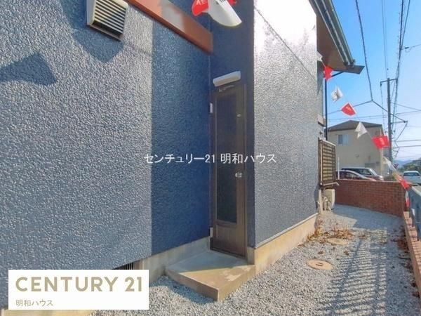 4LDK House by Misawa Homes on Corner Lot in Sakado City - Thumbnail 4