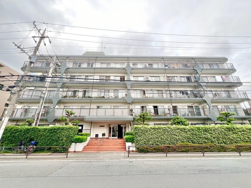 Renovated 3LDK Apartment for Sale in Takatsu-ku, Kawasaki - Thumbnail 3