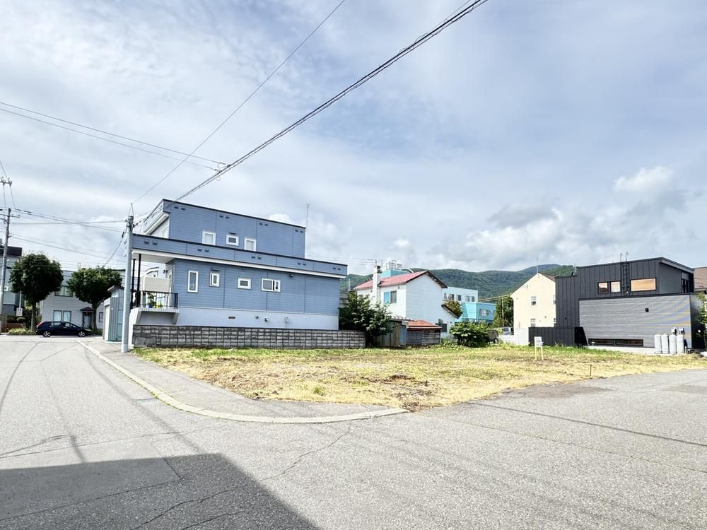 Land for Sale in Nishi Ward Sapporo 158m2 - Thumbnail 2