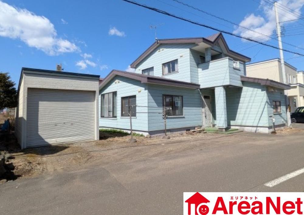 4LDK House in Tomakomai, Hokkaido - 11 Million Yen - Thumbnail 3