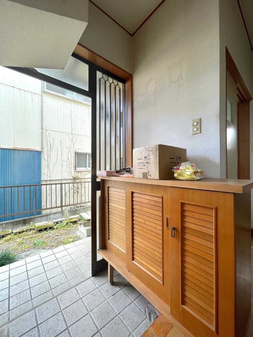 4LDK House in Akiruno, Tokyo with Mountain & Lake Views - Thumbnail 2