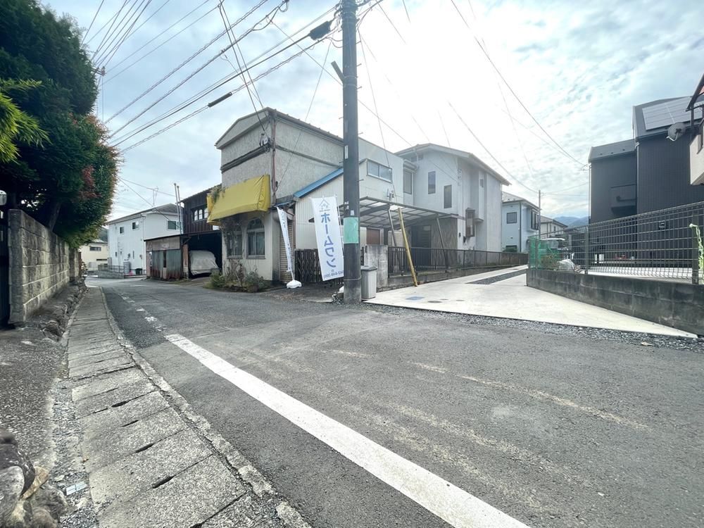 4LDK House in Akiruno, Tokyo with Mountain & Lake Views - Thumbnail 3