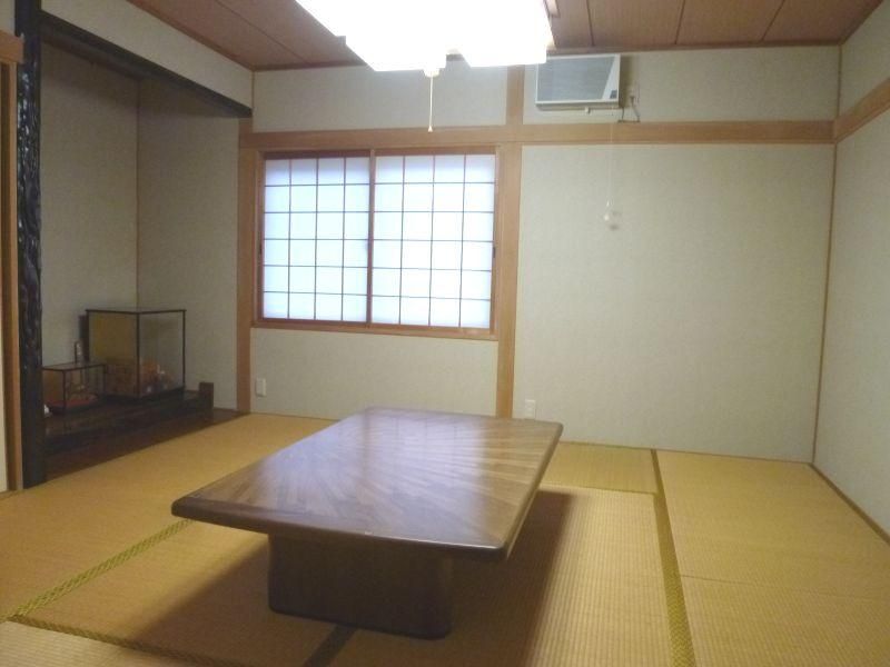 Spacious 7LDK House for Sale in Hakodate, Hokkaido - Thumbnail 3
