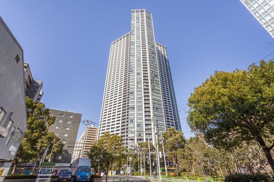 3LDK Apartment for Sale in Kachidoki, Chuo Ward, Tokyo – 84.62m² - Thumbnail 4