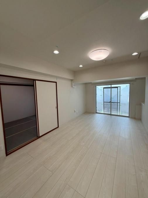 3LDK Apartment for Sale in Yokohama Asahi Ward with Gym - Thumbnail 2