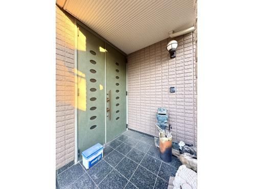 8LDK Detached House for Sale in Saitama City, 324.36 sqm Land - Thumbnail 3