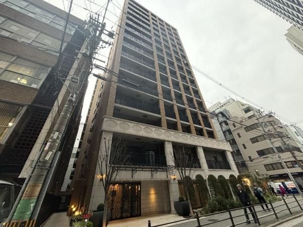 1LDK Apartment for Sale in Chuo Ward, Osaka, 64.61 sqm - Thumbnail 3