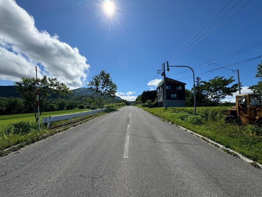 Large 24,180 sqm Development Land in Kutchan, Hokkaido - Image 1