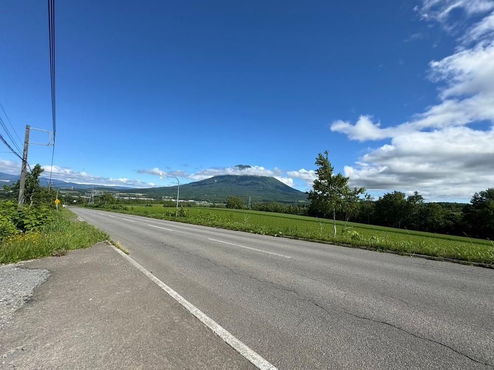 Large 24,180 sqm Development Land in Kutchan, Hokkaido - Thumbnail 4