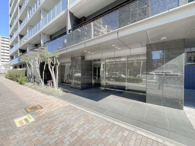 3LDK Renovated Apartment in Musashi-Kosugi, Kawasaki - Thumbnail 2