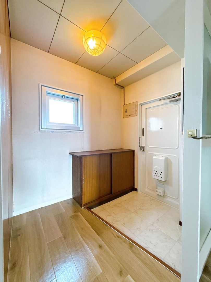 Maisonette Apartment in Takamatsu with Ocean Views - Thumbnail 2
