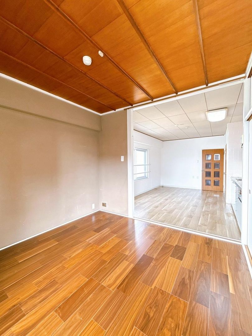 Maisonette Apartment in Takamatsu with Ocean Views - Thumbnail 4