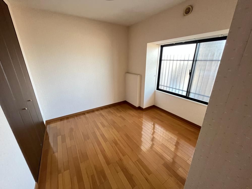 3LDK Apartment for Sale in Koga City, Ibaraki - Thumbnail 3