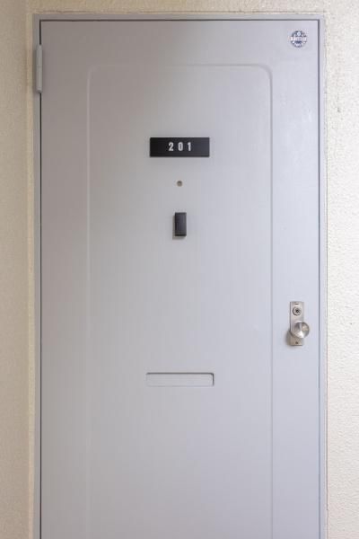 Renovated 1LDK Apartment Near Musashiseki Station, Nerima - Thumbnail 2