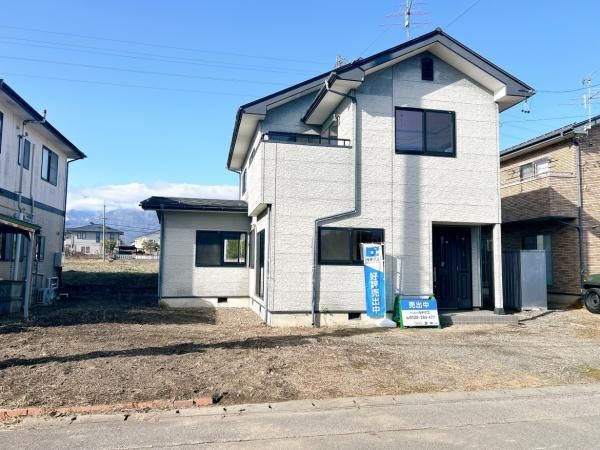 Renovated 4LDK House in Azumino, Nagano | 24.99M Yen - Thumbnail 2