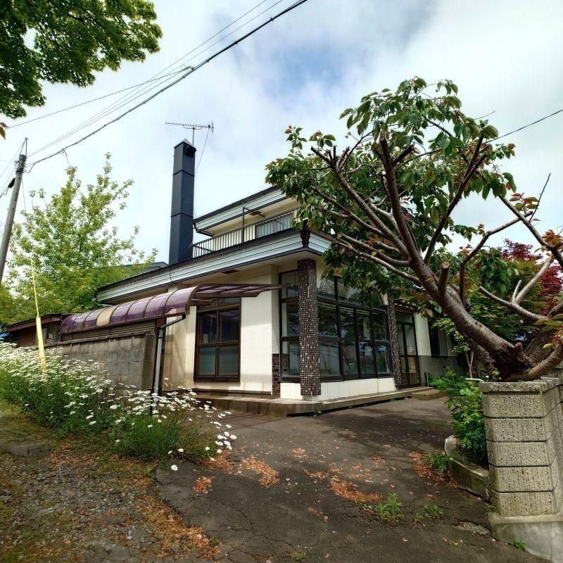 4LDK Detached House for Sale in Muroran City, Hokkaido - Thumbnail 2