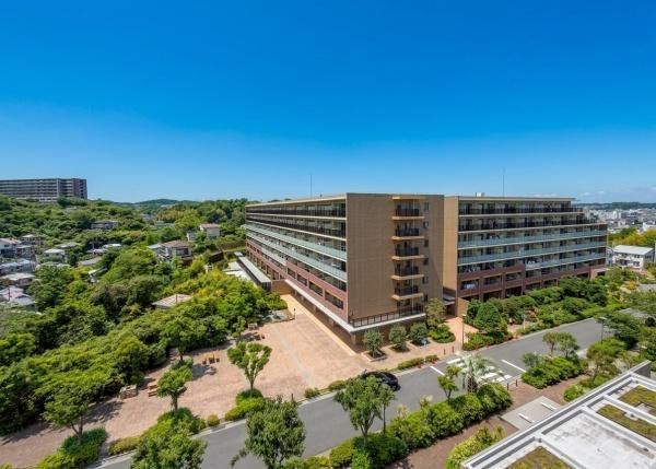 Renovated 3LDK Apartment for Sale in Yokosuka, Kanagawa - Thumbnail 2