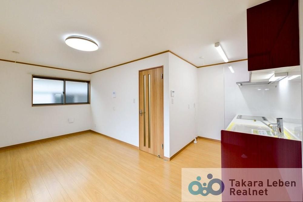 Renovated 2LDK House in Adachi-ku, Tokyo for Sale - Thumbnail 4