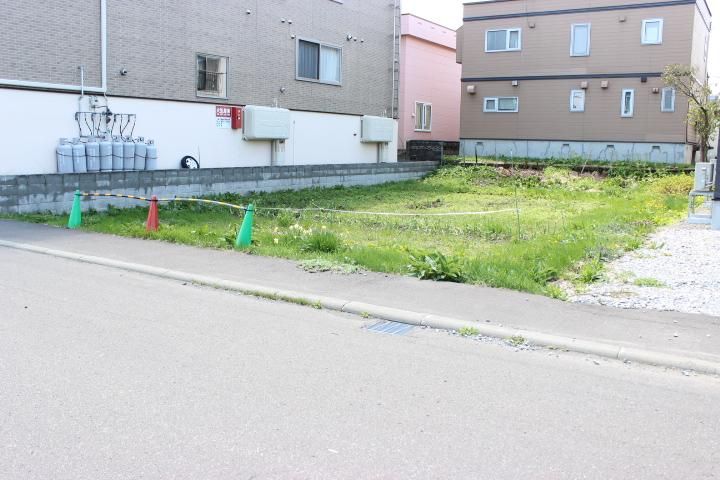 Land for Sale in Shiroishi Ward, Sapporo - 218.71 sqm - Thumbnail 3
