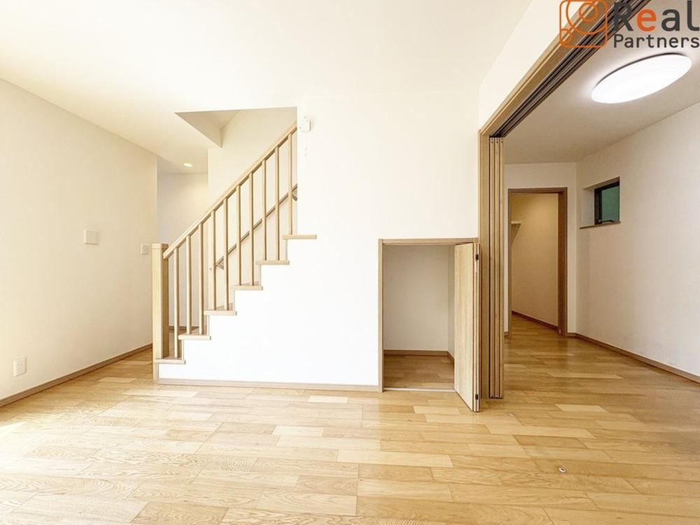 3DK Detached House in Minami Ward, Yokohama – 83m² - Thumbnail 4