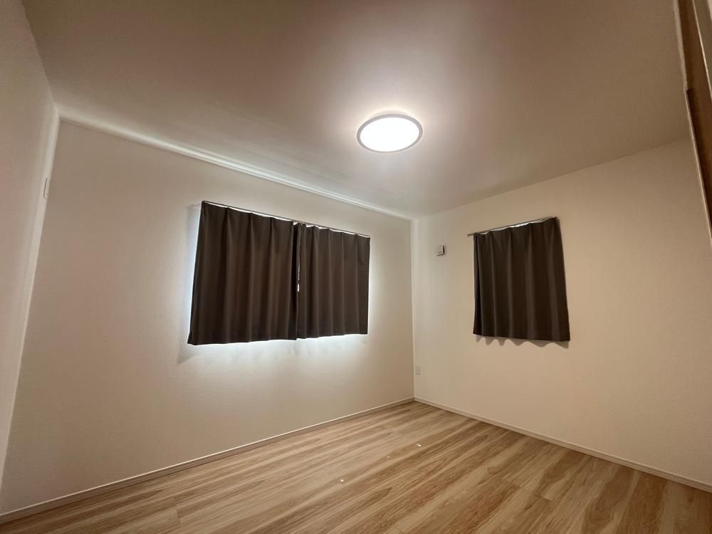 4LDK House for Sale in Koga City, Ibaraki - 106.82m² - Thumbnail 4