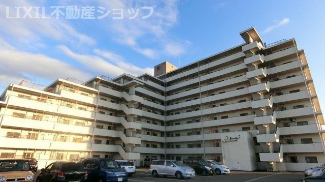 2LDK Apartment for Sale in Joetsu, Niigata with Roof Balcony - Image 1