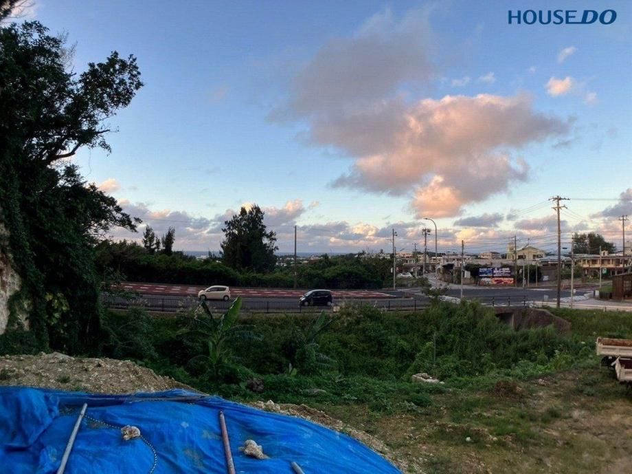 Land for Sale in Onna Village, Okinawa - 933 sqm - Thumbnail 3