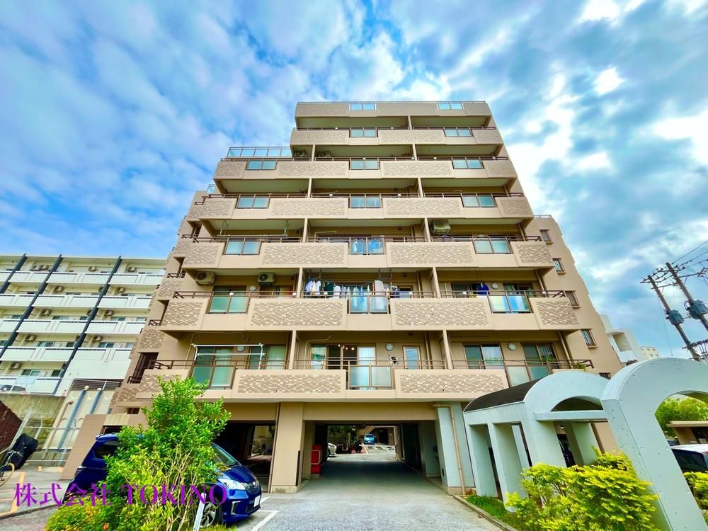 Apartment in Tsubogawa, Naha, Okinawa Near Station - Thumbnail 4