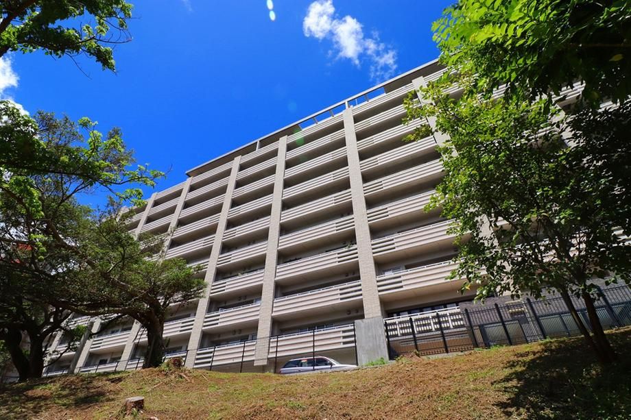 Apartment in Tsubogawa, Naha, Okinawa Near Station - Thumbnail 2
