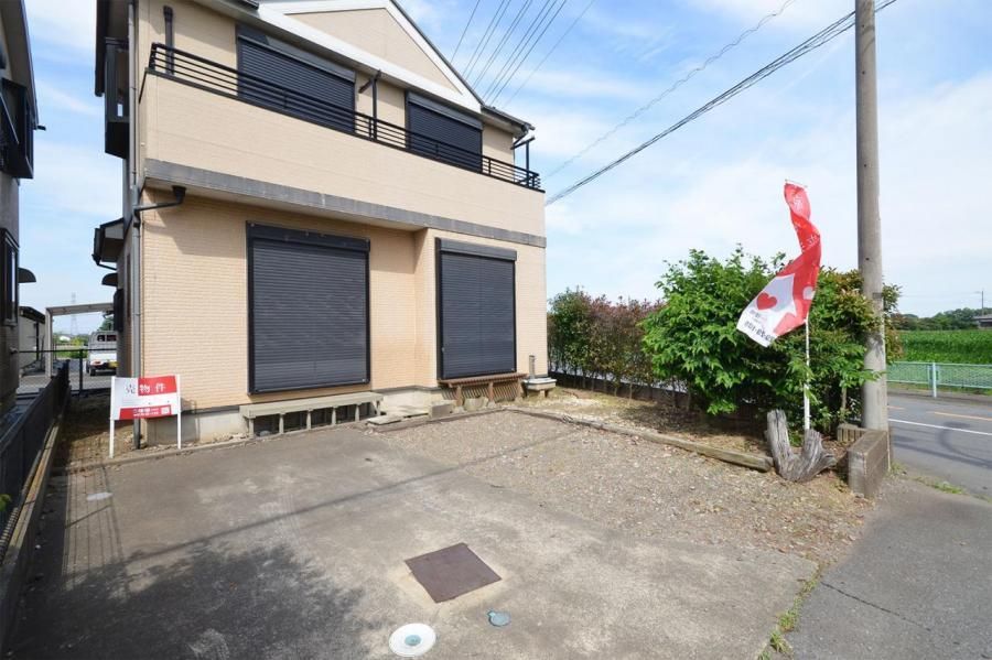 Renovated 4LDK Corner Lot House in Hidakashi, Saitama - Thumbnail 3