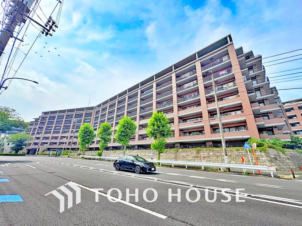 2SLDK Apartment for Rent in Motomachi-Chukagai, Yokohama - Thumbnail 3
