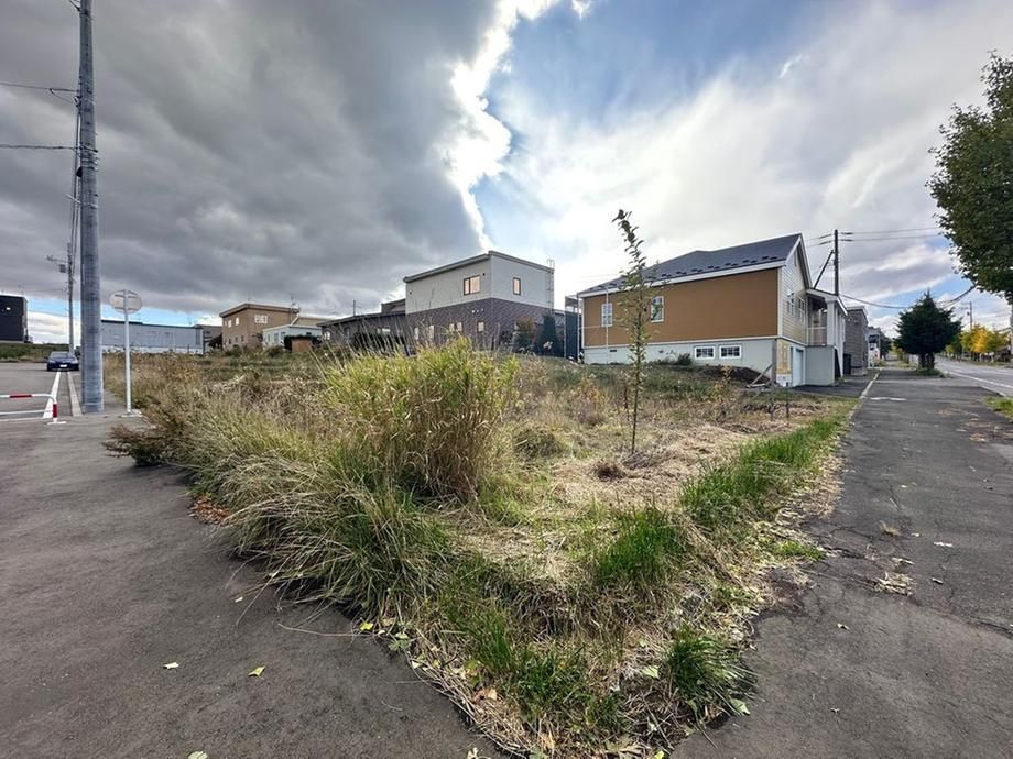 Land for Sale in Kitahiroshima, Hokkaido – 251m² Corner Plot - Thumbnail 2