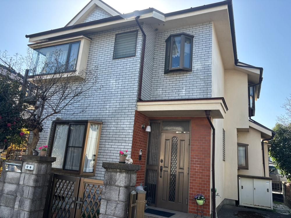 Detached House with Garden in Ome City, Tokyo - Thumbnail 2