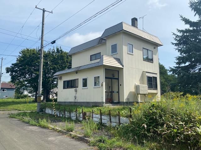 3LDK Detached House for Sale in Ishikari City, Hokkaido - Thumbnail 2