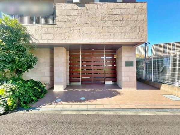 3LDK Apartment for Sale in Hachioji, Tokyo - 67.11m2 - Thumbnail 2