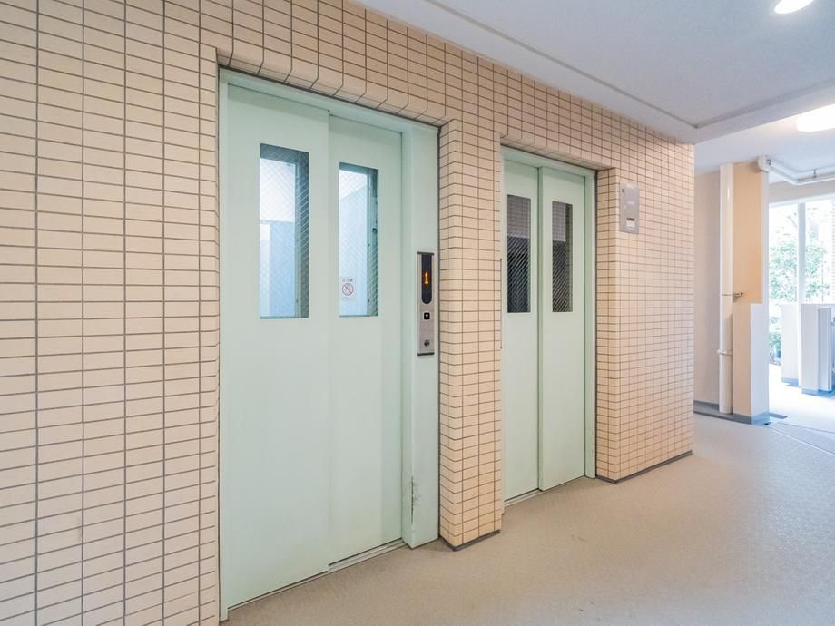 2LDK Apartment for Sale in Koto-ku, Tokyo - 77.61 sqm - Thumbnail 2