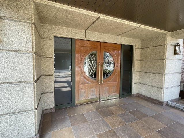 4LDK Apartment for Sale in Iwakuni, Yamaguchi – 96.3m² - Thumbnail 2