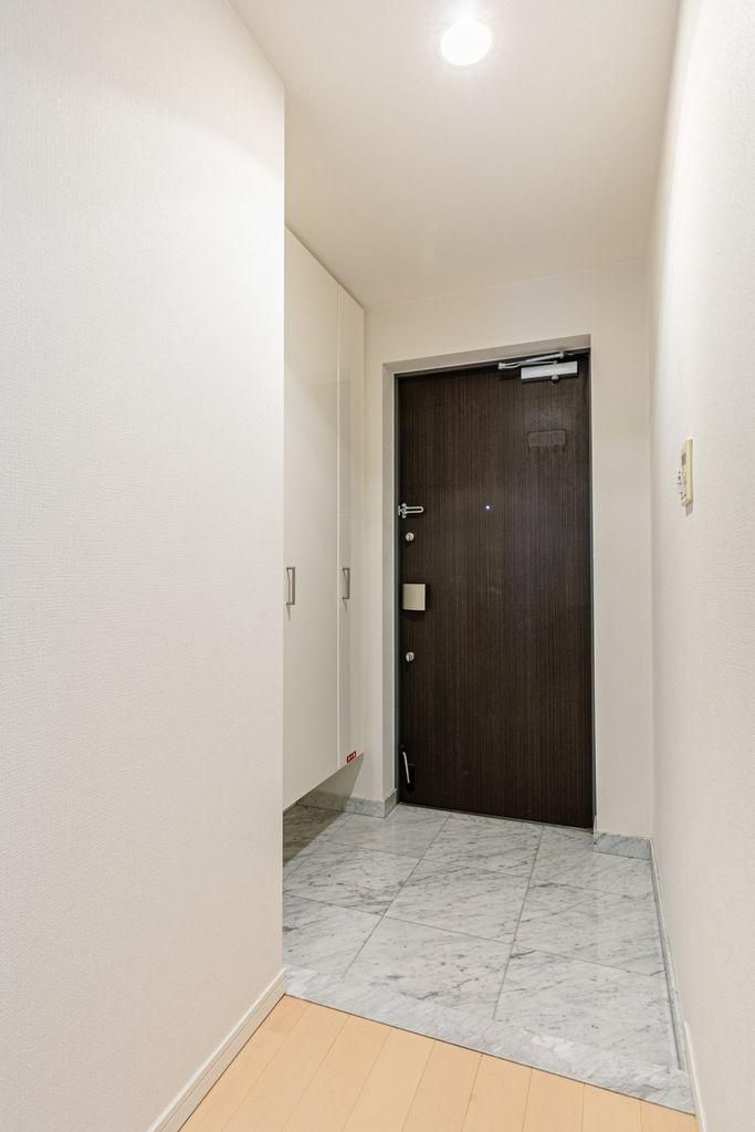 3LDK Apartment for Sale in Funabashi, Chiba - 85.18m2 - Thumbnail 3